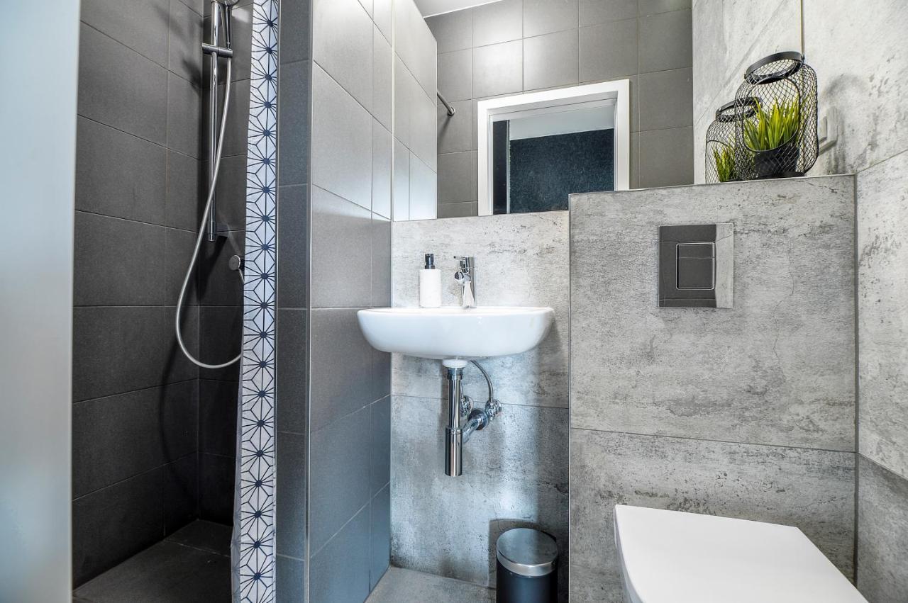 Citystay Dluga Grobla Гданьск Экстерьер фото
